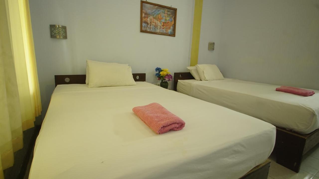 Mimi Kuta Homestay Extérieur photo