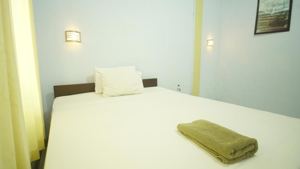 Mimi Kuta Homestay Extérieur photo
