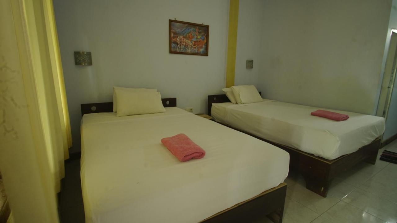 Mimi Kuta Homestay Extérieur photo